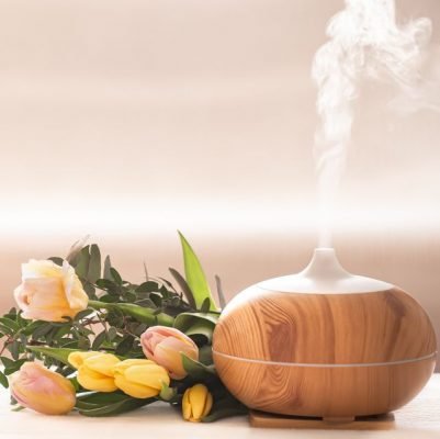 aromathérapie et diffuseur d'huile essentiels